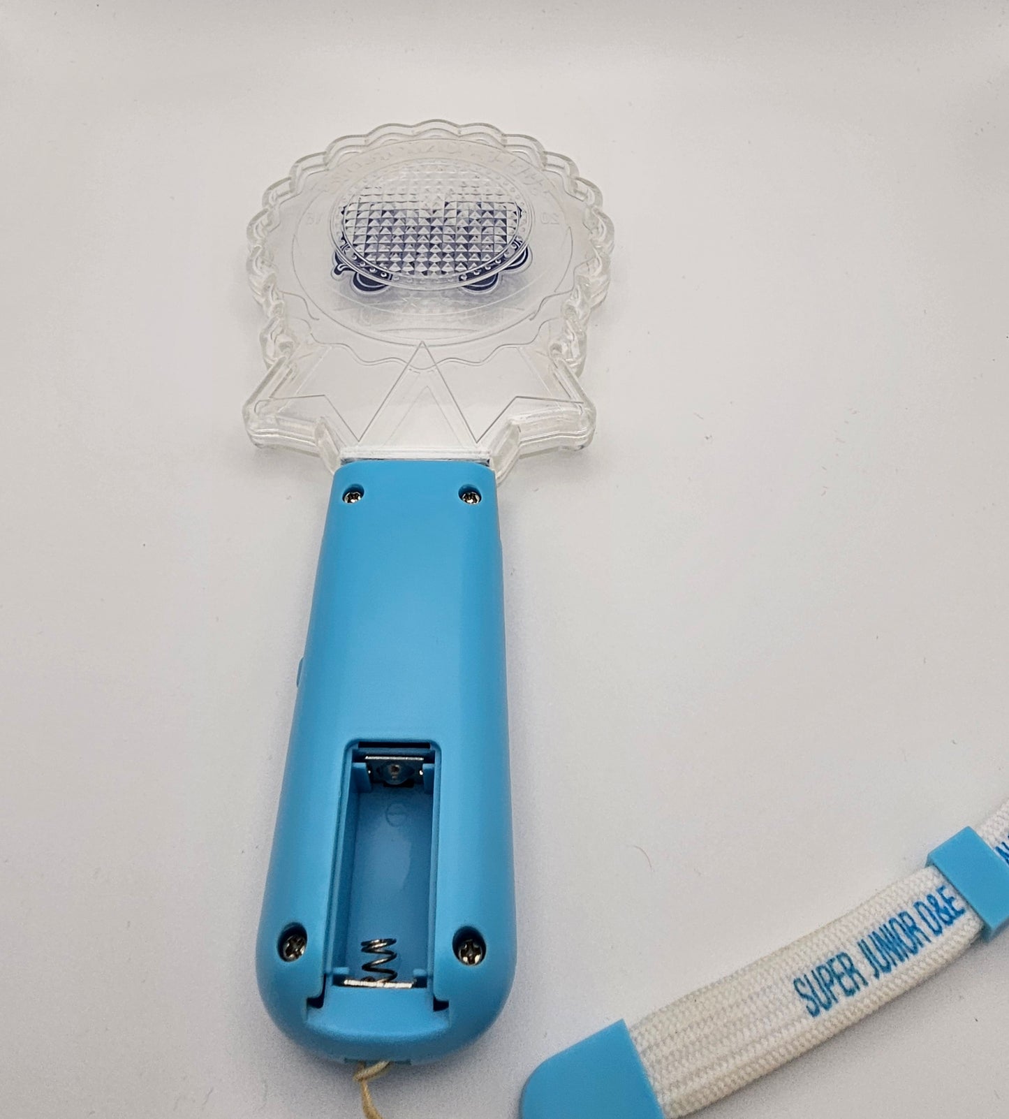 SUPER JUNIOR D&E DONGHAE EUNHYUK Japan Tour 2015 Present Pen Light Stick