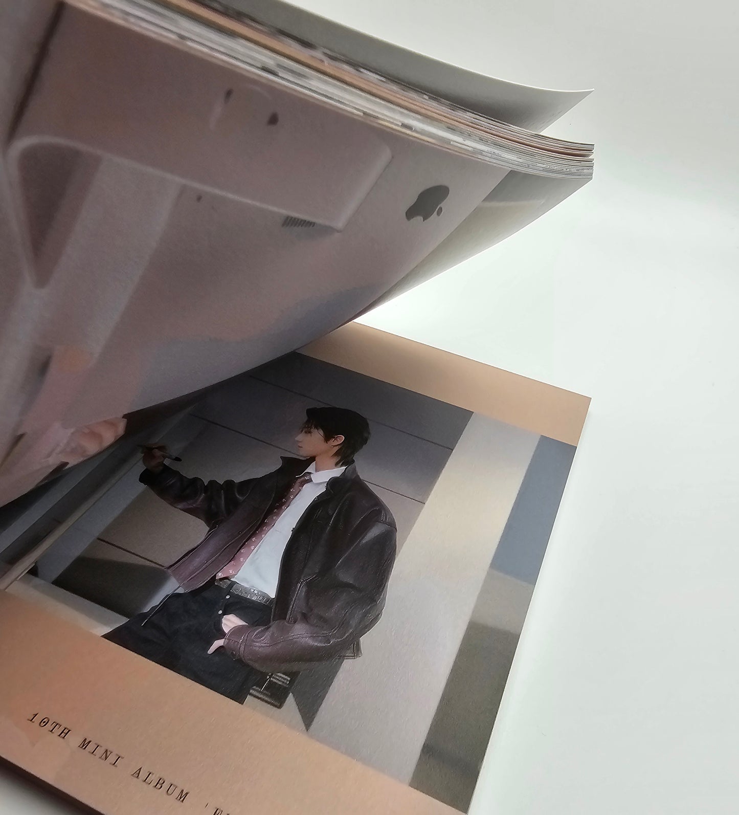 SEVENTEEN FML 10th Mini Album FADED MONO LIFE Ver.