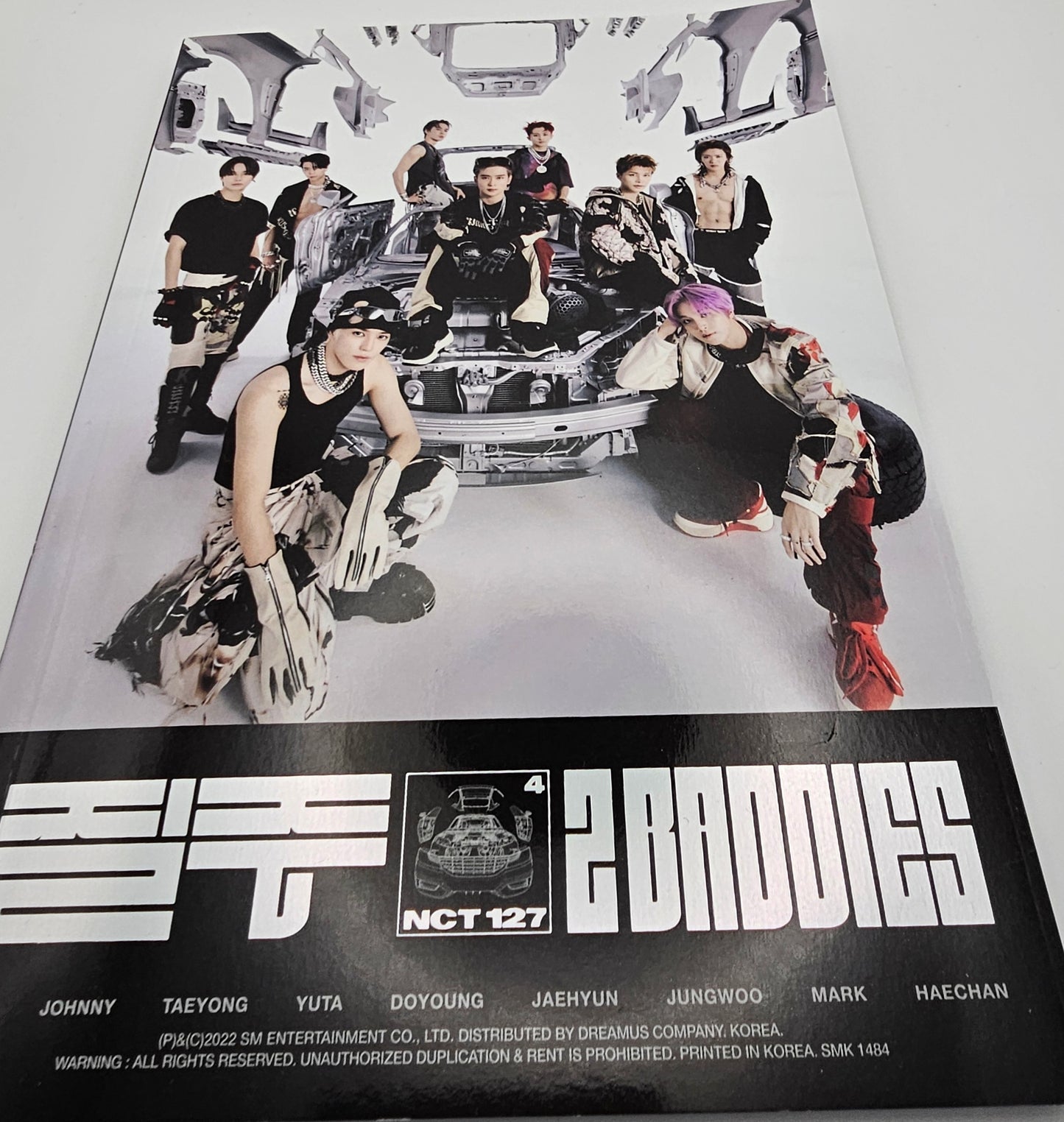 NCT127 - 4th Album [2 BADDIES]